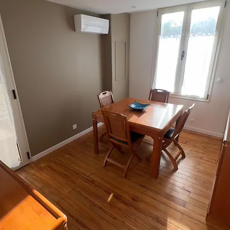 T5 110 M2 Climatise Neuf, A 3 Minutes Des Plages, Des Rues Pietonnes * Arcachon