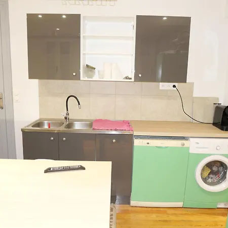 T5 110 M2 Climatise Neuf, A 3 Minutes Des Plages, Des Rues Pietonnes Arcachon