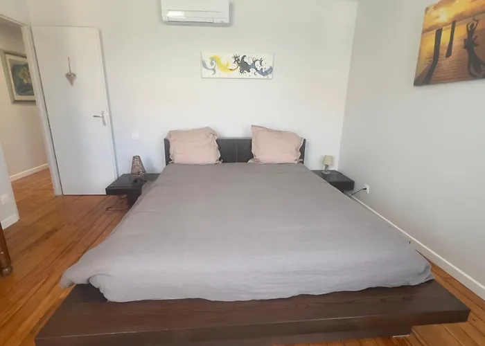 T5 110 M2 Climatise Neuf, A 3 Minutes Des Plages, Des Rues Pietonnes *