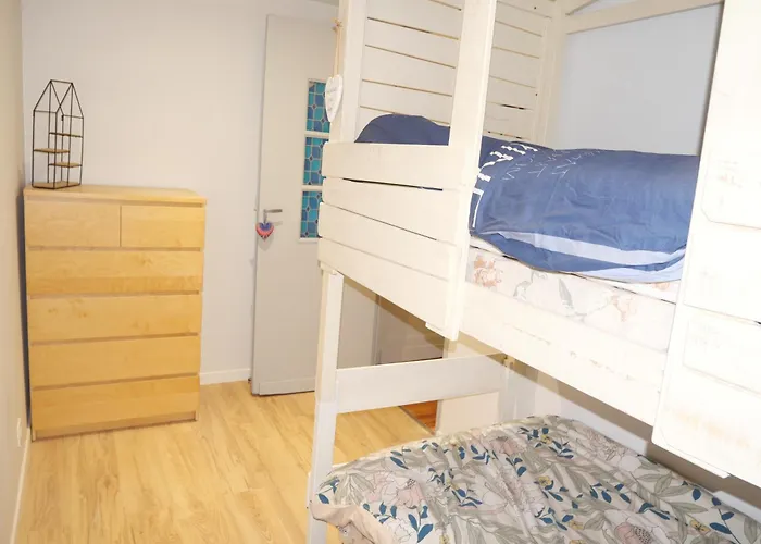 T5 110 M2 Climatise Neuf, A 3 Minutes Des Plages, Des Rues Pietonnes Apartment