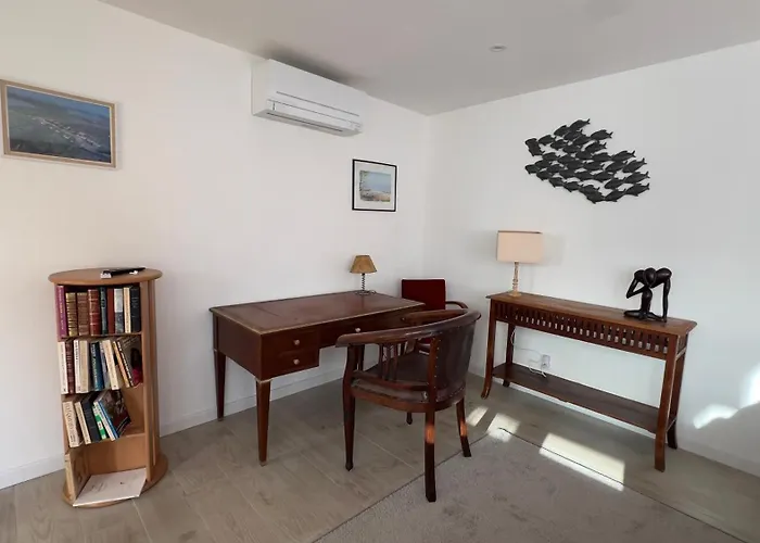 T5 110 M2 Climatise Neuf, A 3 Minutes Des Plages, Des Rues Pietonnes Apartment *