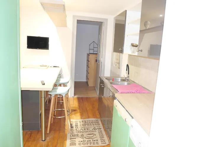 T5 110 M2 Climatise Neuf, A 3 Minutes Des Plages, Des Rues Pietonnes Apartment *